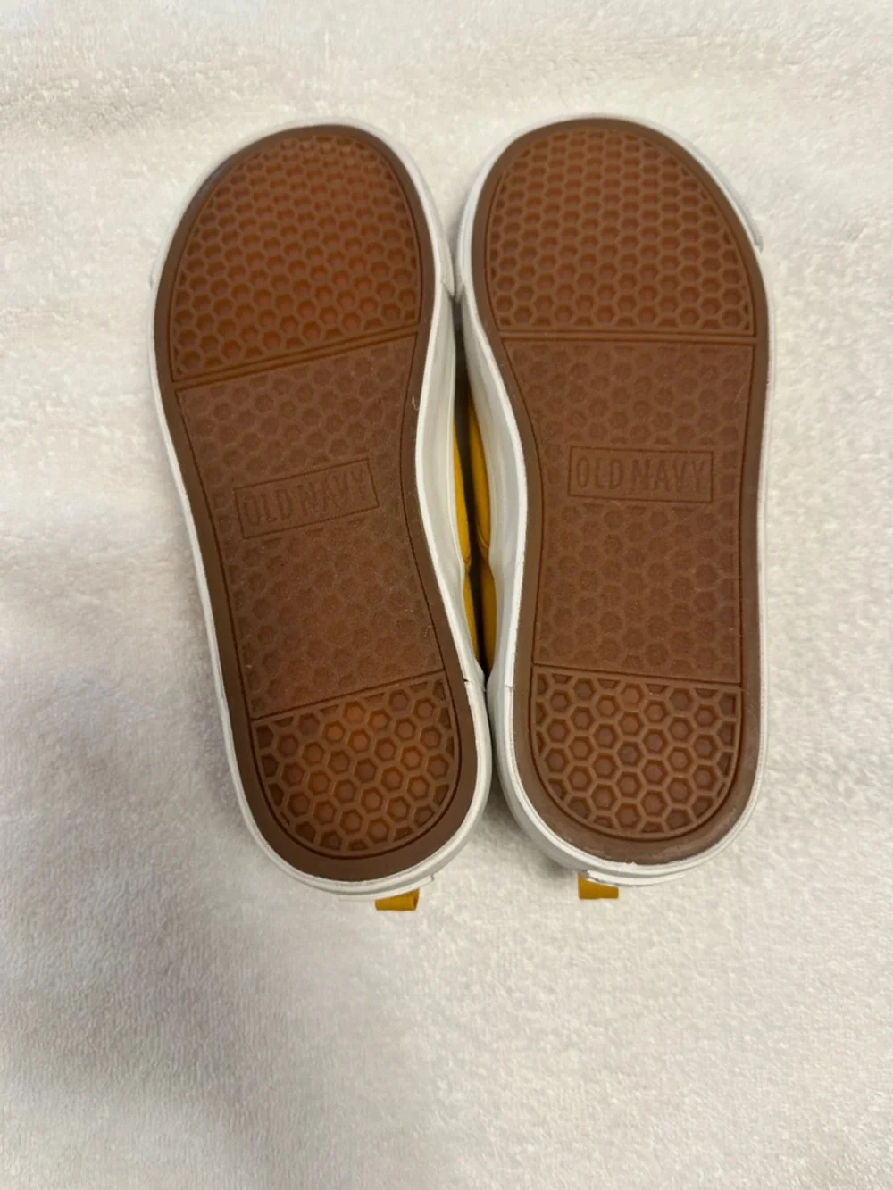 Old Navy Kids Canvas Slip-On Sneakers in Mustard Yellow size 6
